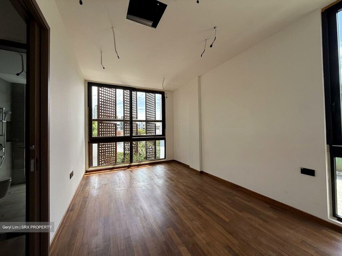 Compassvale Crescent (D19), Semi-Detached #495590521